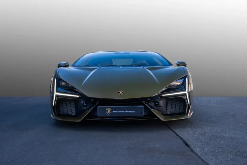 Lamborghini Revuelto din 2024 cu 3.490 km - oferta LAM186374 - foto 3