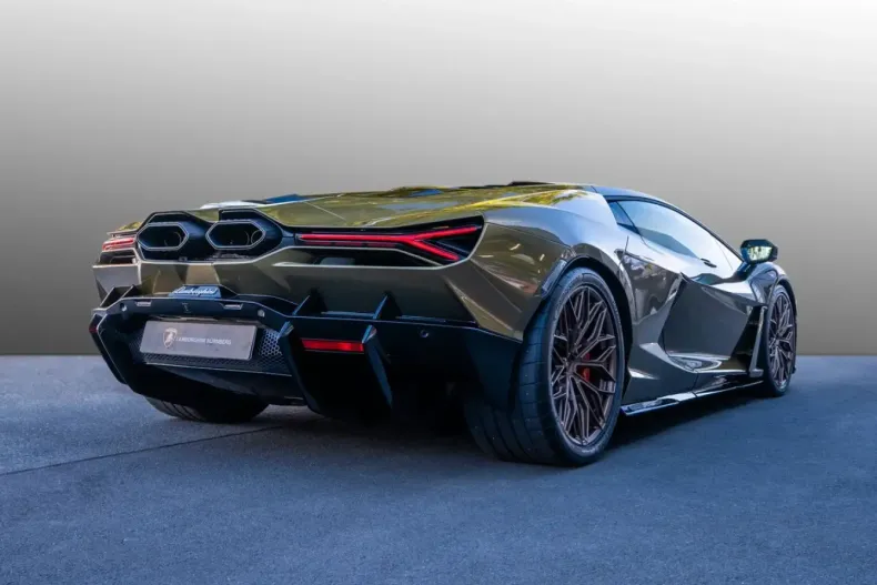Lamborghini Revuelto din 2024 cu 3.490 km - oferta LAM186374 - foto 12