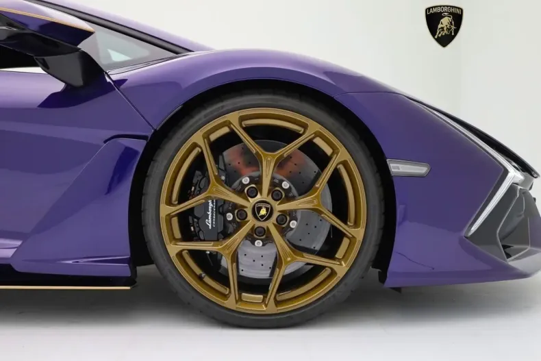 Lamborghini Revuelto din 2024 cu 1.152 km - oferta LAM186376 - foto 9