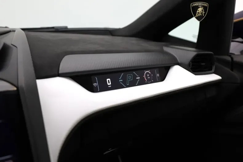 Lamborghini Revuelto din 2024 cu 1.152 km - oferta LAM186376 - foto 16