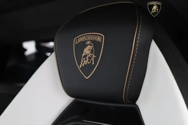 Lamborghini Revuelto din 2024 cu 1.152 km - oferta LAM186376 - foto 18