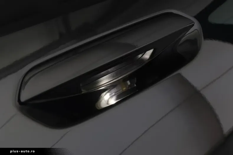 BMW 520 (Seria 5) din 2025 cu 34.200 km - oferta BMW186383 - foto 5