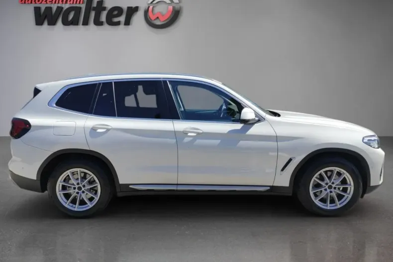 BMW X3 (Seria X) din 2022 cu 66.100 km - oferta BMW186392 - foto 3