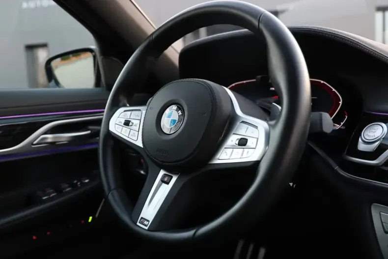 BMW 730 (Seria 7) din 2022 cu 45.518 km - oferta BMW186393 - foto 17