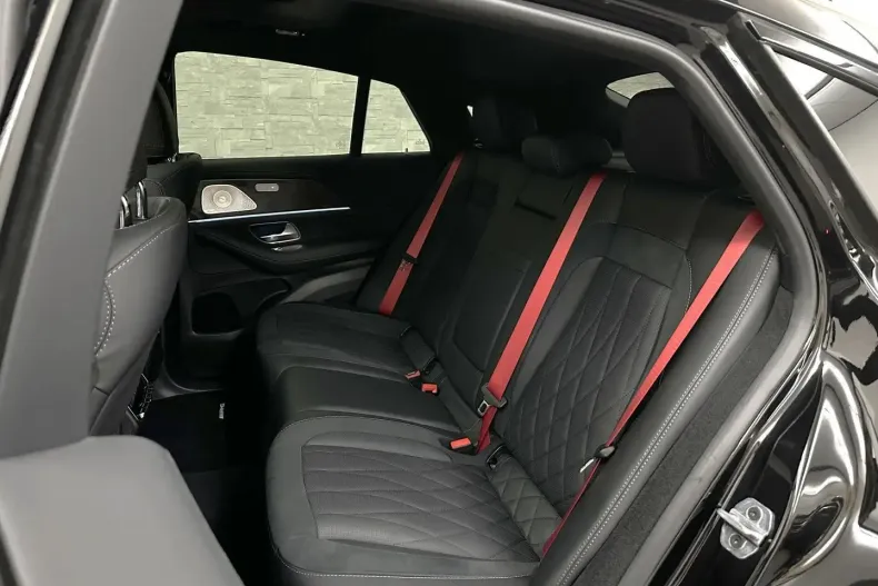 Mercedes-Benz GLE 53 AMG (Clasa GLE) din 2024 cu 19.991 km - oferta MER186394 - foto 16