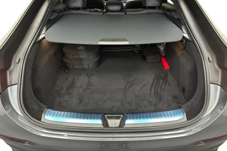 Mercedes-Benz GLE 400 (Clasa GLE) din 2024 cu 7.152 km - oferta MER186395 - foto 5