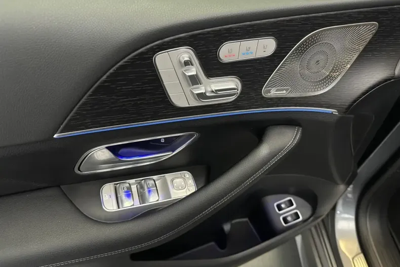 Mercedes-Benz GLE 400 (Clasa GLE) din 2024 cu 7.152 km - oferta MER186395 - foto 13