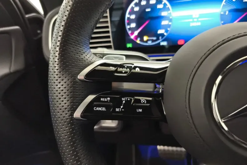 Mercedes-Benz GLE 450 (Clasa GLE) din 2024 cu 24.640 km - oferta MER186397 - foto 15