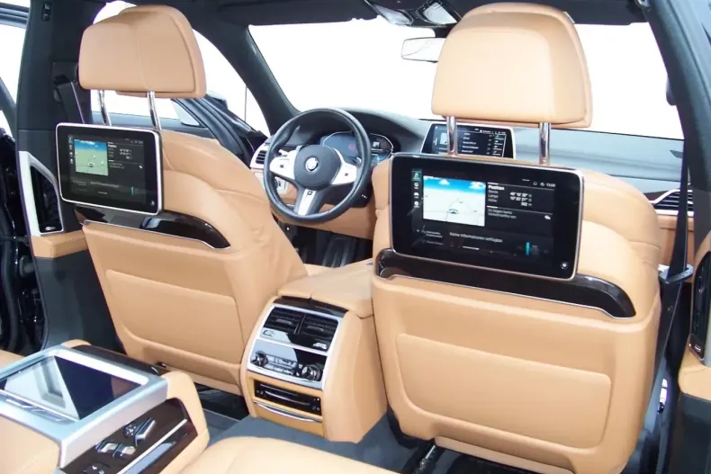 BMW 745 (Seria 7) din 2021 cu 73.500 km - oferta BMW186404 - foto 19