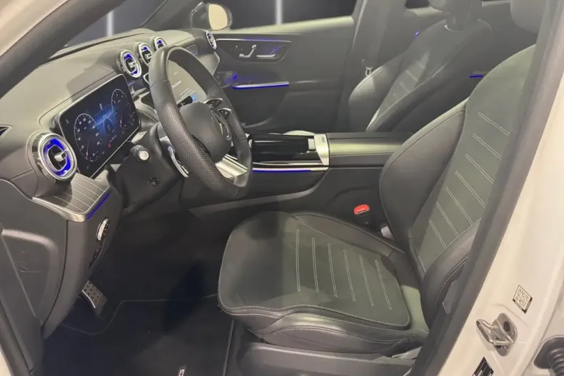 Mercedes-Benz GLC 300 (Clasa GLC) din 2025 cu 19.980 km - oferta MER186407 - foto 6