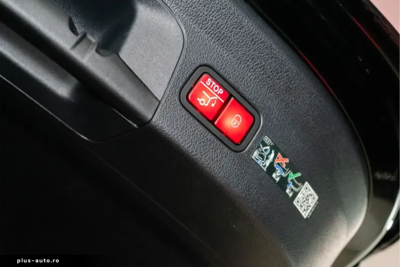 Mercedes-Benz GLE 53 AMG (Clasa GLE) din 2025 cu 11.230 km - oferta MER186410 - foto 20