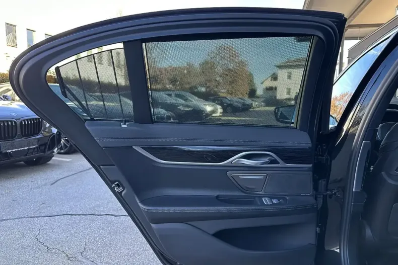 BMW 740 (Seria 7) din 2022 cu 38.594 km - oferta BMW186411 - foto 17