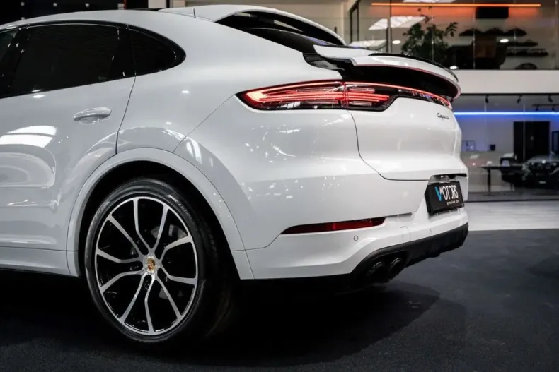 Porsche Cayenne din 2021 cu 42.052 km - oferta POR186413 - foto 9