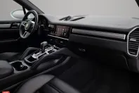 Porsche Cayenne din 2022 cu 49.960 km - oferta POR186414 - foto 10