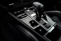 Porsche Cayenne din 2022 cu 49.960 km - oferta POR186414 - foto 12