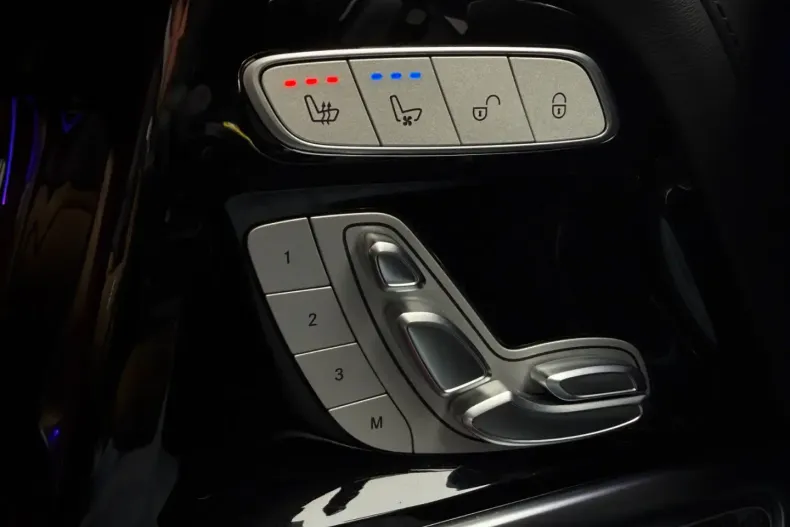 Mercedes-Benz G 63 AMG (Clasa G) din 2024 cu 27.567 km - oferta MER186416 - foto 25