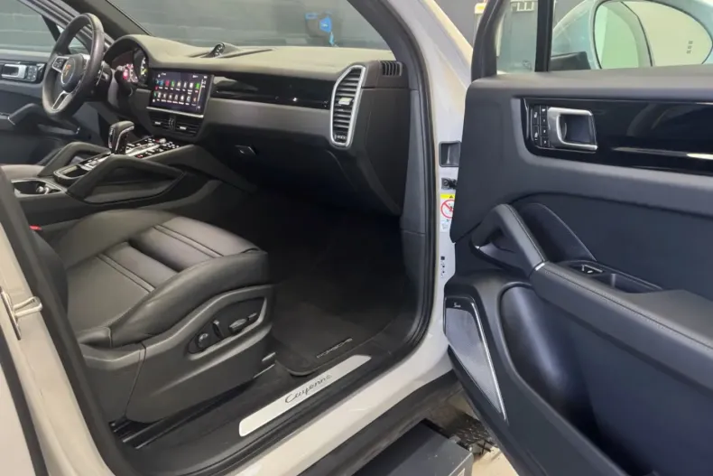 Porsche Cayenne din 2021 cu 56.000 km - oferta POR186417 - foto 17