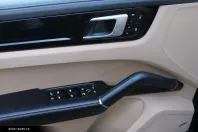 Porsche Cayenne din 2021 cu 59.988 km - oferta POR186418 - foto 13