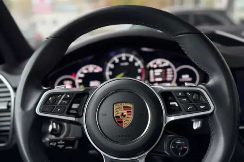 Porsche Cayenne din 2022 cu 85.900 km - oferta POR186423 - foto 12