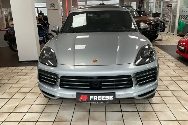 Porsche Cayenne din 2021 cu 67.989 km - oferta POR186424 - foto 5