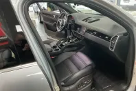 Porsche Cayenne din 2021 cu 67.989 km - oferta POR186424 - foto 11