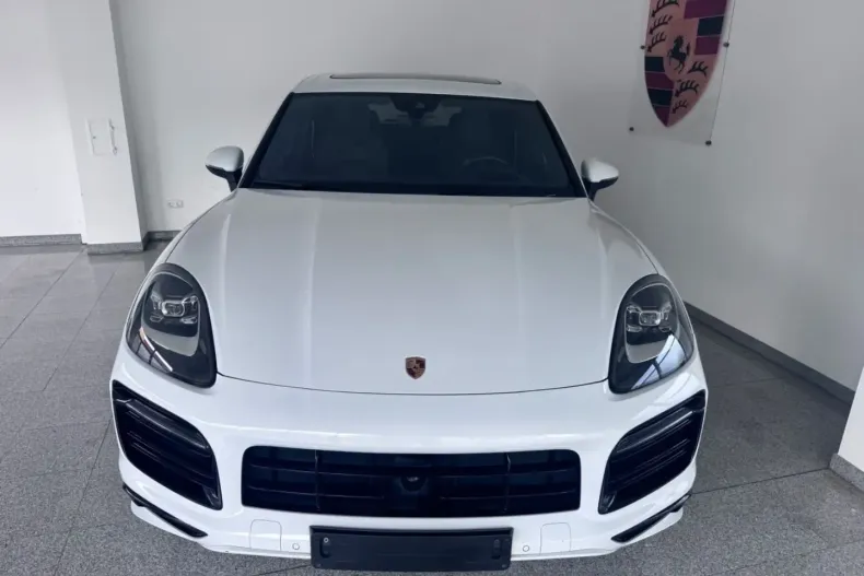 Porsche Cayenne din 2021 cu 75.280 km - oferta POR186425 - foto 4