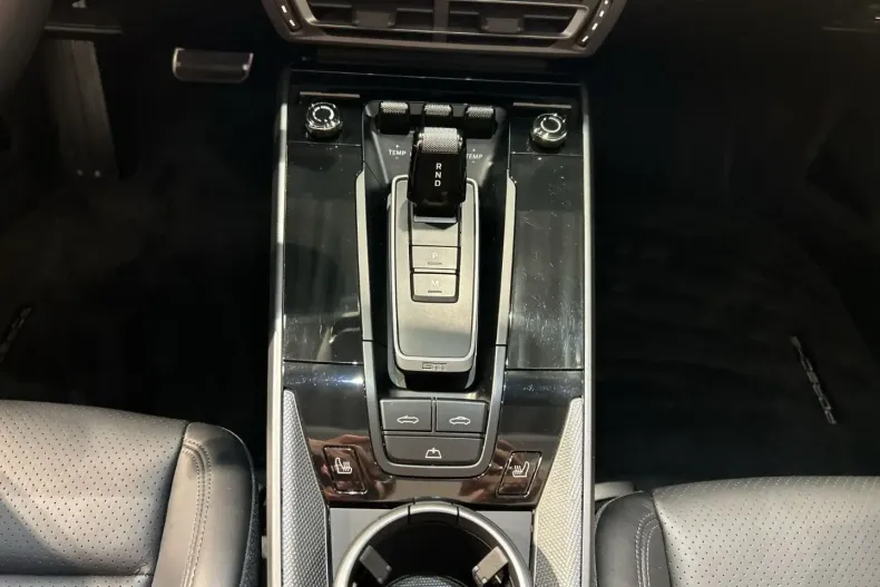 Porsche 992 din 2024 cu 18.300 km - oferta POR186426 - foto 14