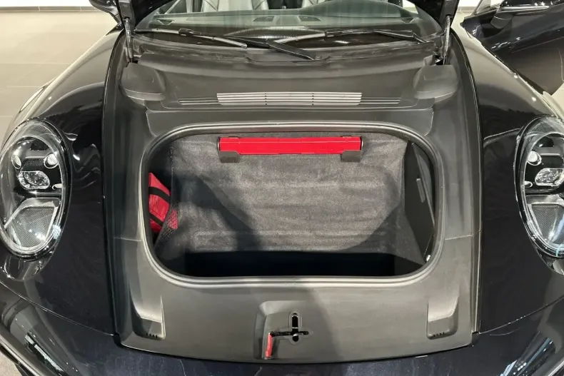 Porsche 992 din 2024 cu 18.300 km - oferta POR186426 - foto 20