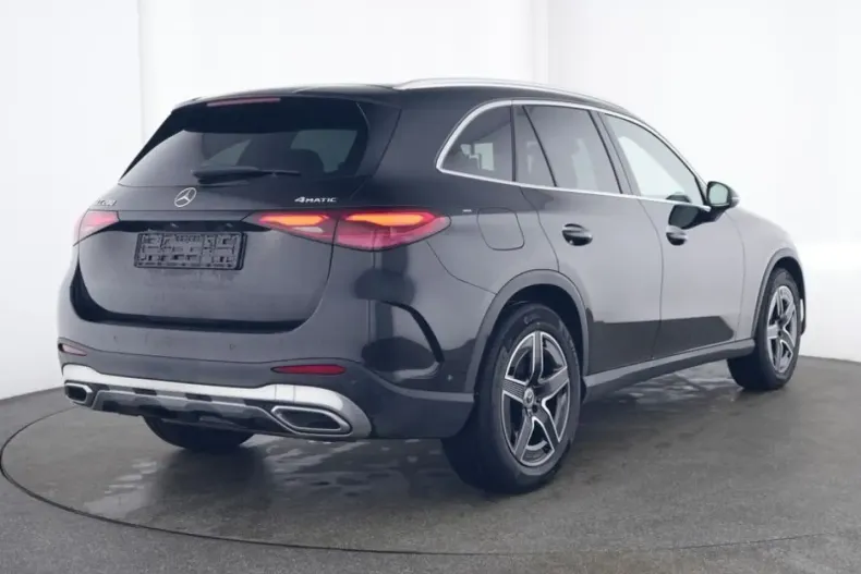 Mercedes-Benz GLC 200 (Clasa GLC) din 2024 cu 41.500 km - oferta MER186427 - foto 2