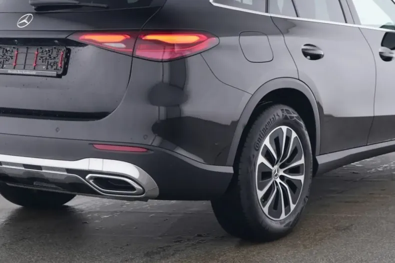 Mercedes-Benz GLC 200 (Clasa GLC) din 2024 cu 13.823 km - oferta MER186431 - foto 5