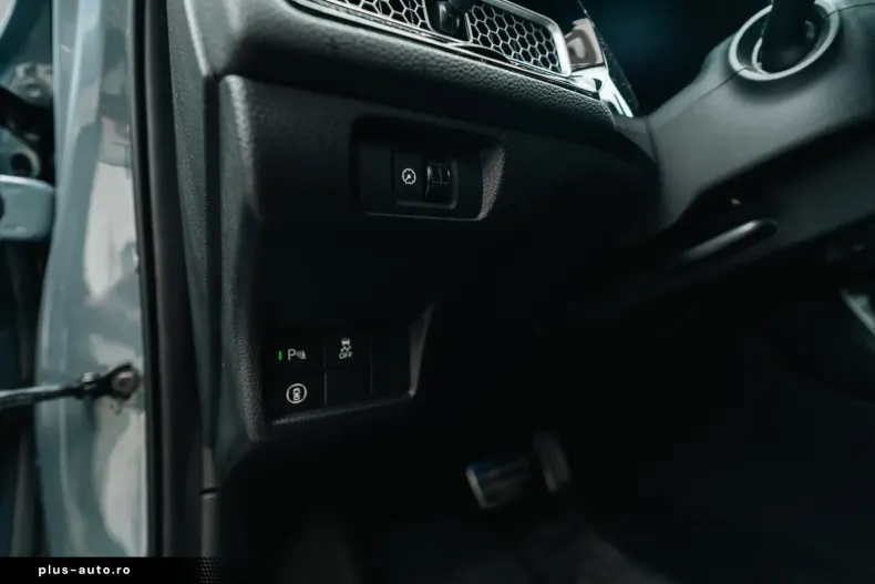 Honda Civic din 2023 cu 41.601 km - oferta HON186435 - foto 20