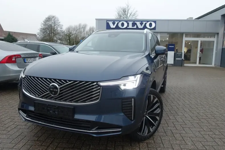 Volvo XC90 din 2025 cu 18.900 km - oferta VOL186438 - foto 2