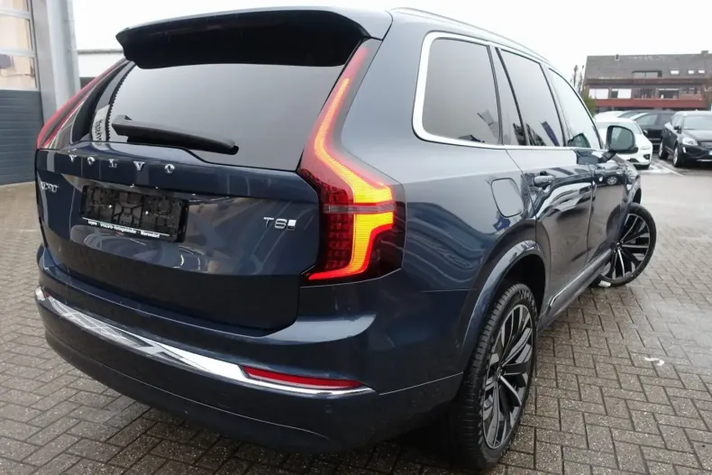 Volvo XC90 din 2025 cu 18.900 km - oferta VOL186438 - foto 3