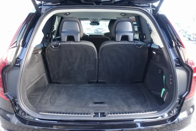 Volvo XC90 din 2025 cu 18.131 km - oferta VOL186439 - foto 17