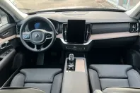 Volvo XC90 din 2025 cu 14.490 km - oferta VOL186440 - foto 14