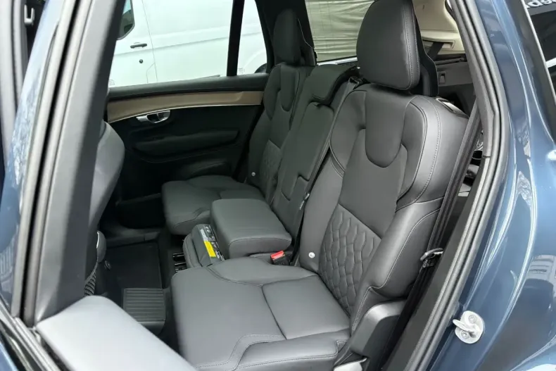 Volvo XC90 din 2025 cu 21.478 km - oferta VOL186441 - foto 11