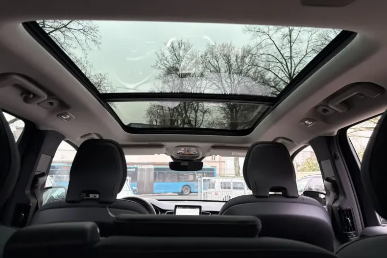 Volvo XC90 din 2025 cu 21.478 km - oferta VOL186441 - foto 13