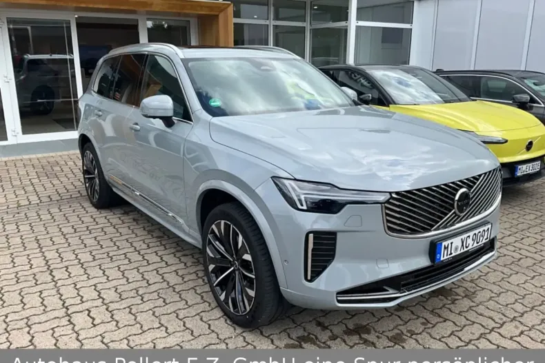 Volvo XC90 din 2024 cu 16.500 km - oferta VOL186443 - foto 3