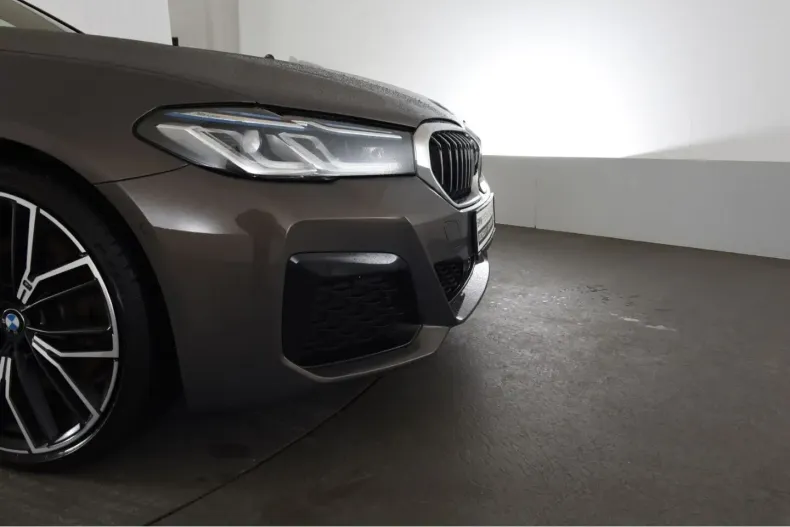 BMW 530 (Seria 5) din 2022 cu 66.662 km - oferta BMW186452 - foto 13