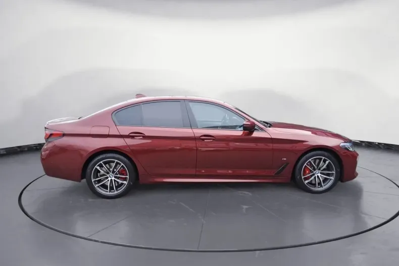 BMW 530 (Seria 5) din 2022 cu 81.081 km - oferta BMW186453 - foto 7