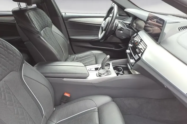 BMW 530 (Seria 5) din 2022 cu 81.081 km - oferta BMW186453 - foto 10