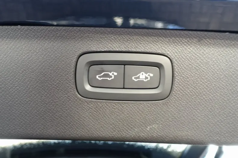 Volvo XC90 din 2025 cu 27.600 km - oferta VOL186455 - foto 23