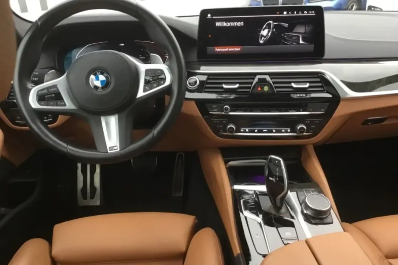 BMW 530 (Seria 5) din 2023 cu 58.208 km - oferta BMW186457 - foto 11