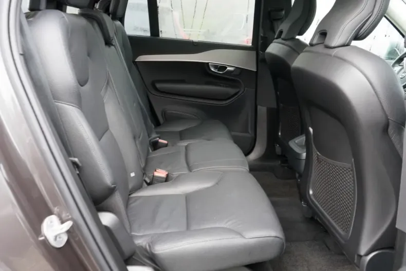 Volvo XC90 din 2023 cu 47.099 km - oferta VOL186462 - foto 6