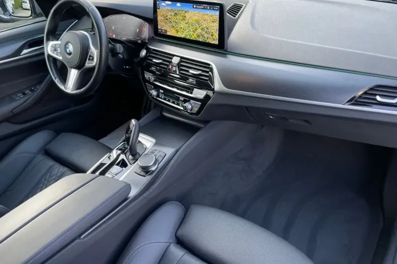 BMW 530 (Seria 5) din 2023 cu 90.519 km - oferta BMW186463 - foto 19