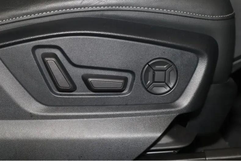 Audi Q8 din 2023 cu 51.118 km - oferta AUD186471 - foto 21