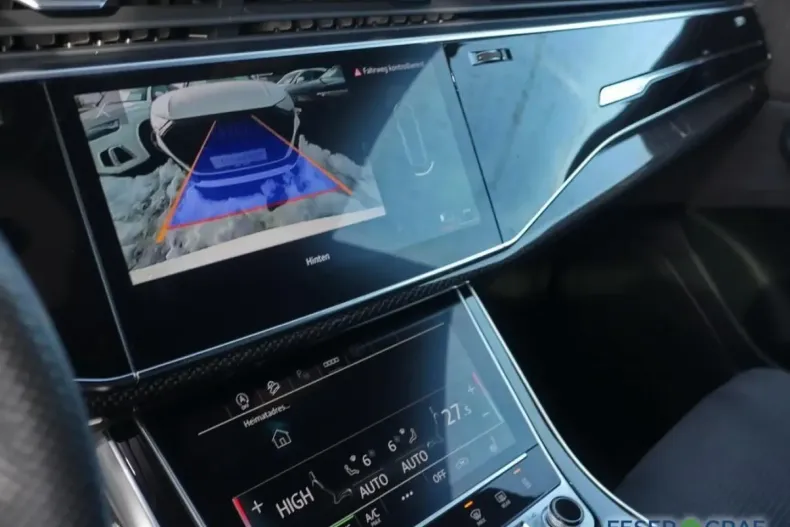 Audi Q8 din 2023 cu 76.350 km - oferta AUD186472 - foto 8