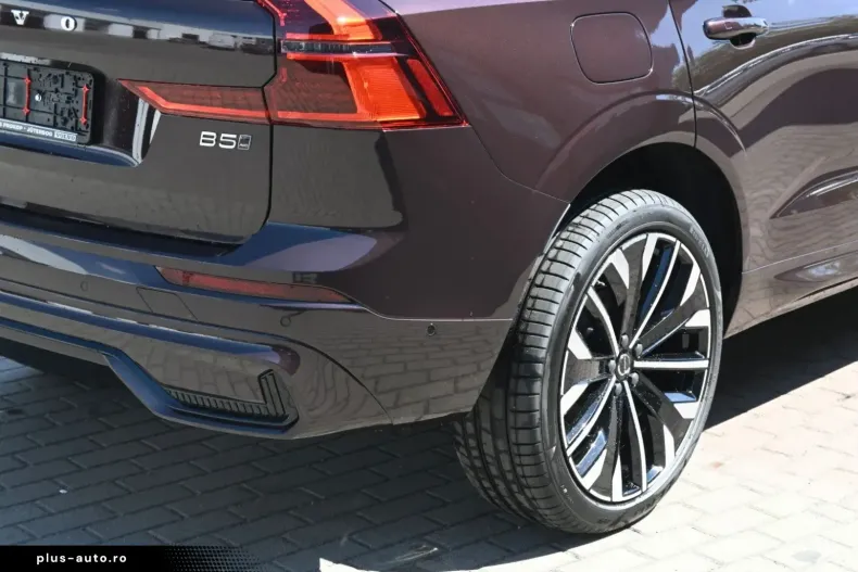 Volvo XC60 din 2025 cu 1.500 km - oferta VOL186475 - foto 6