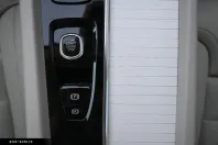 Volvo XC60 din 2025 cu 1.500 km - oferta VOL186475 - foto 21