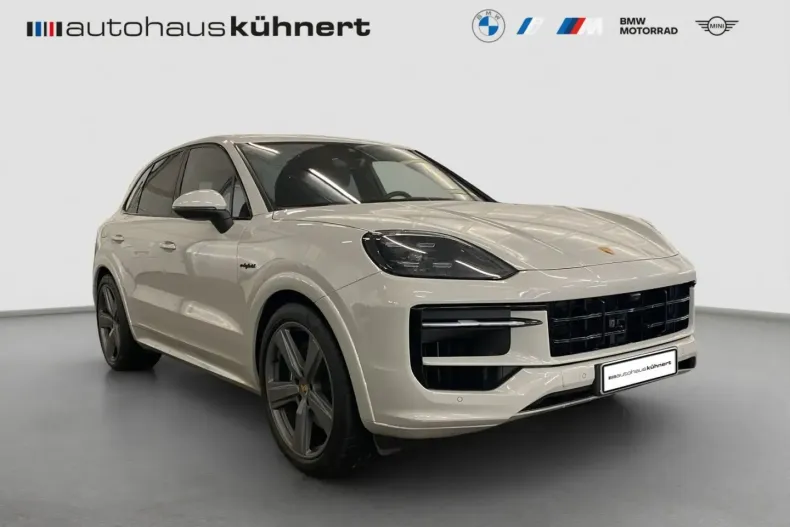 Porsche Cayenne din 2023 cu 53.240 km - oferta POR186485 - foto 8